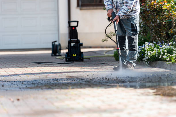 Why Choose Our Certified Pressure Washing Experts for Your Project Needs in Cadiz, KY?